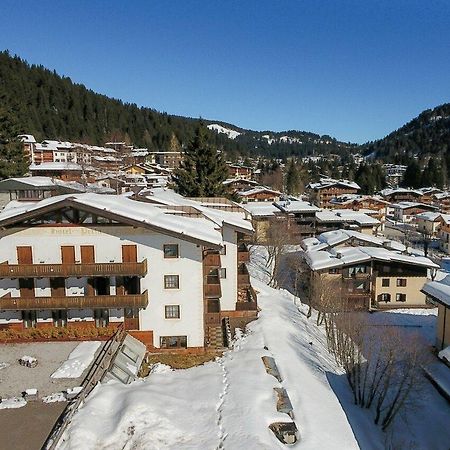 Hotel Perla Madonna Kültér fotó