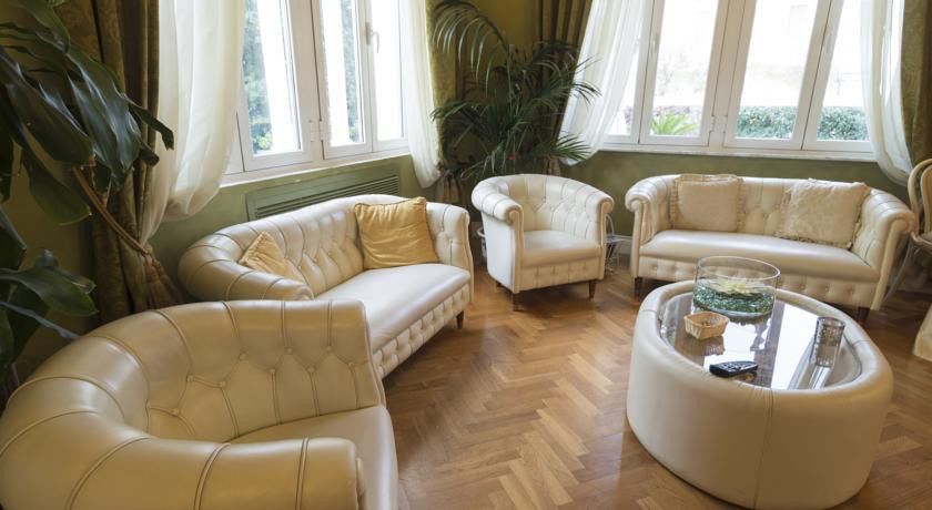 Hotel Perla Madonna Kültér fotó