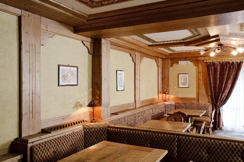 Hotel Perla Madonna Kültér fotó
