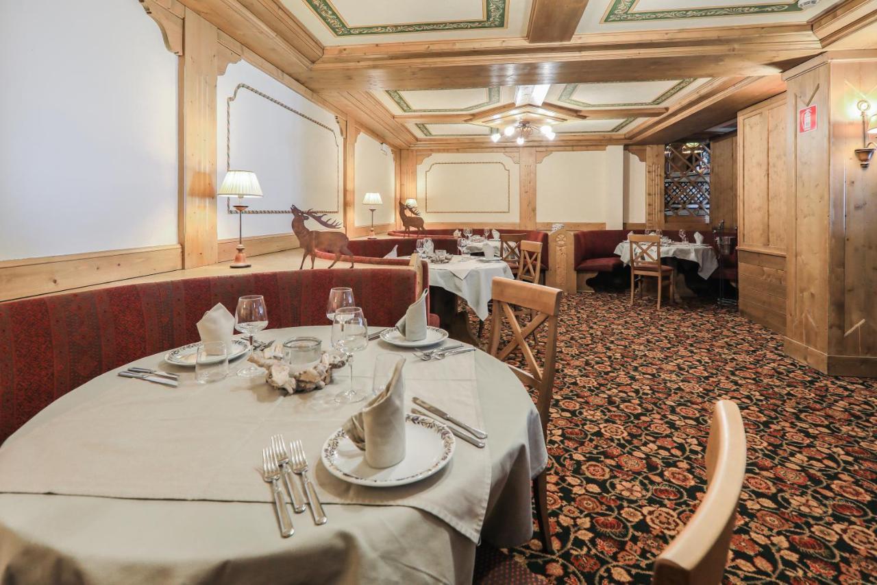 Hotel Perla Madonna Kültér fotó