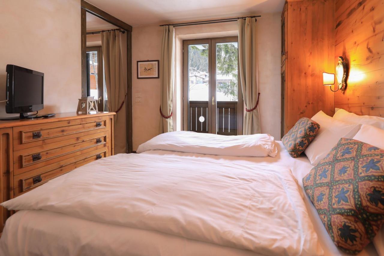 Hotel Perla Madonna Kültér fotó