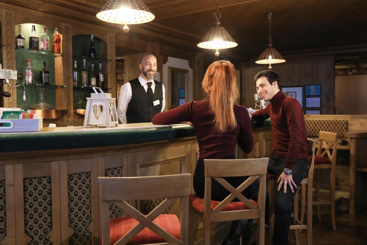 Hotel Perla Madonna Kültér fotó